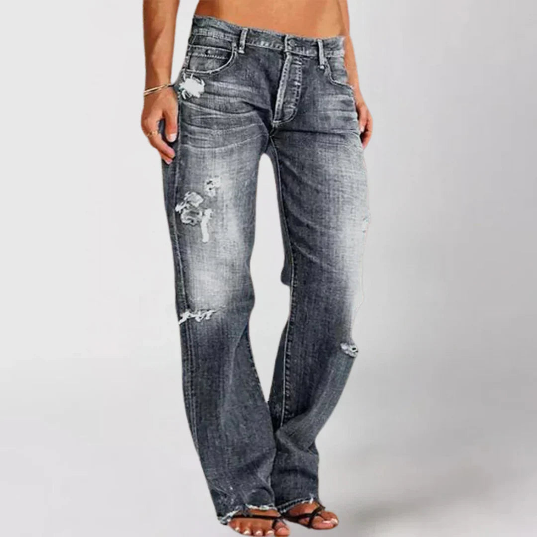 INDIRA - JEANS CON EFFETTO SFRANGIATO
