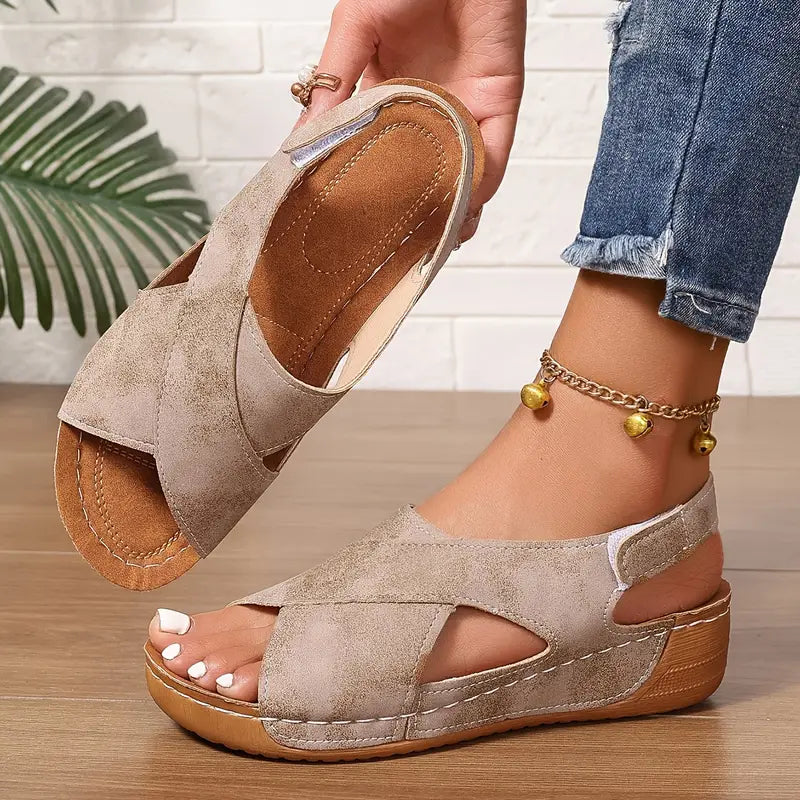 ÚRSULA - SANDALI CON CINTURINI INCROCIATI