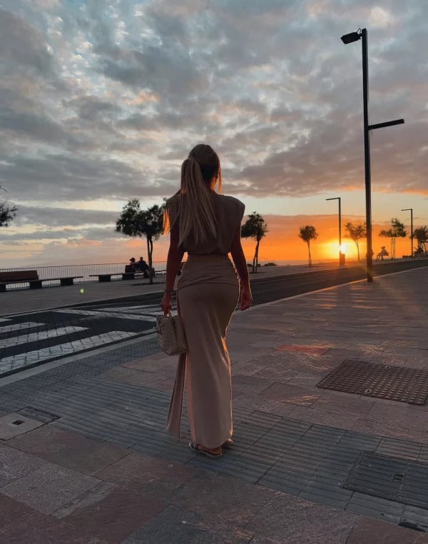 MARZIA - COMPLETO CON BLUSA SMANICATA E GONNA