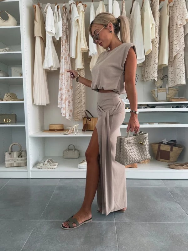 MARZIA - COMPLETO CON BLUSA SMANICATA E GONNA